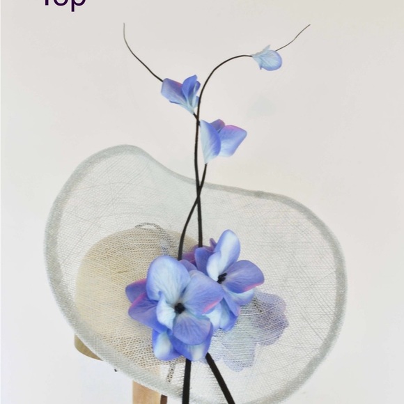Fascinator/hat - Custom: Derby, party, tea, race day, church - Picture 2 of 3